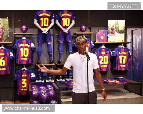 十七岁足球奇才亚马尔拒绝巴萨首份续约合同引发热议